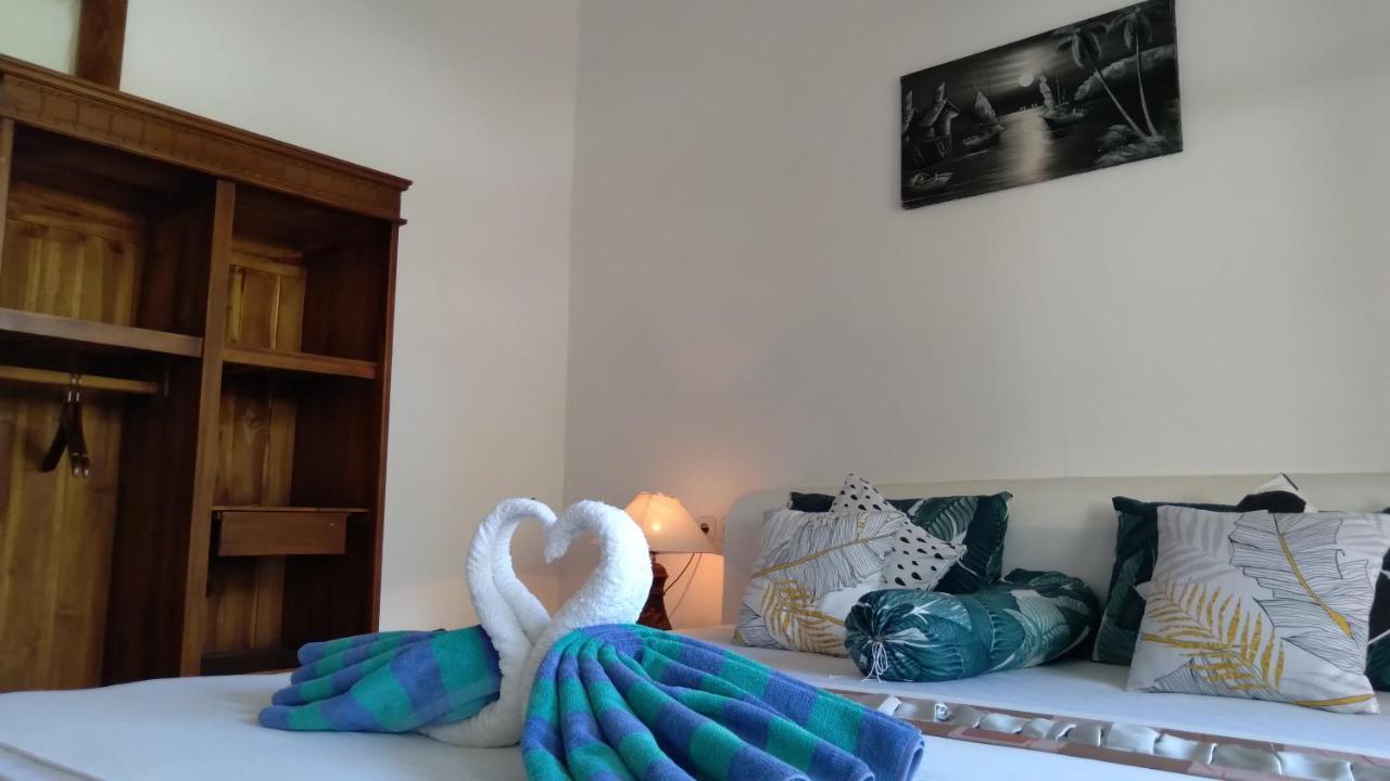 Palm Trees Villas Gili Air Ngoại thất bức ảnh